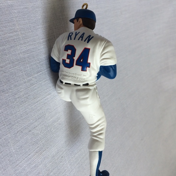 Hallmark Keepsake Christmas Ornament Nolan Ryan - Picture 3 of 3